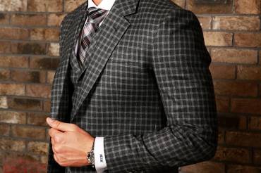 Stand out in an M2M Bespoke Suit!