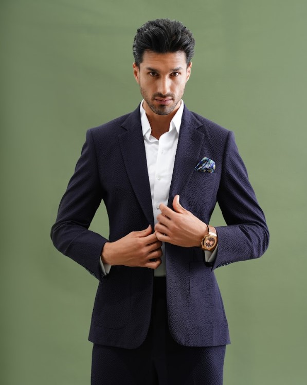 bespoke linen suit dubai