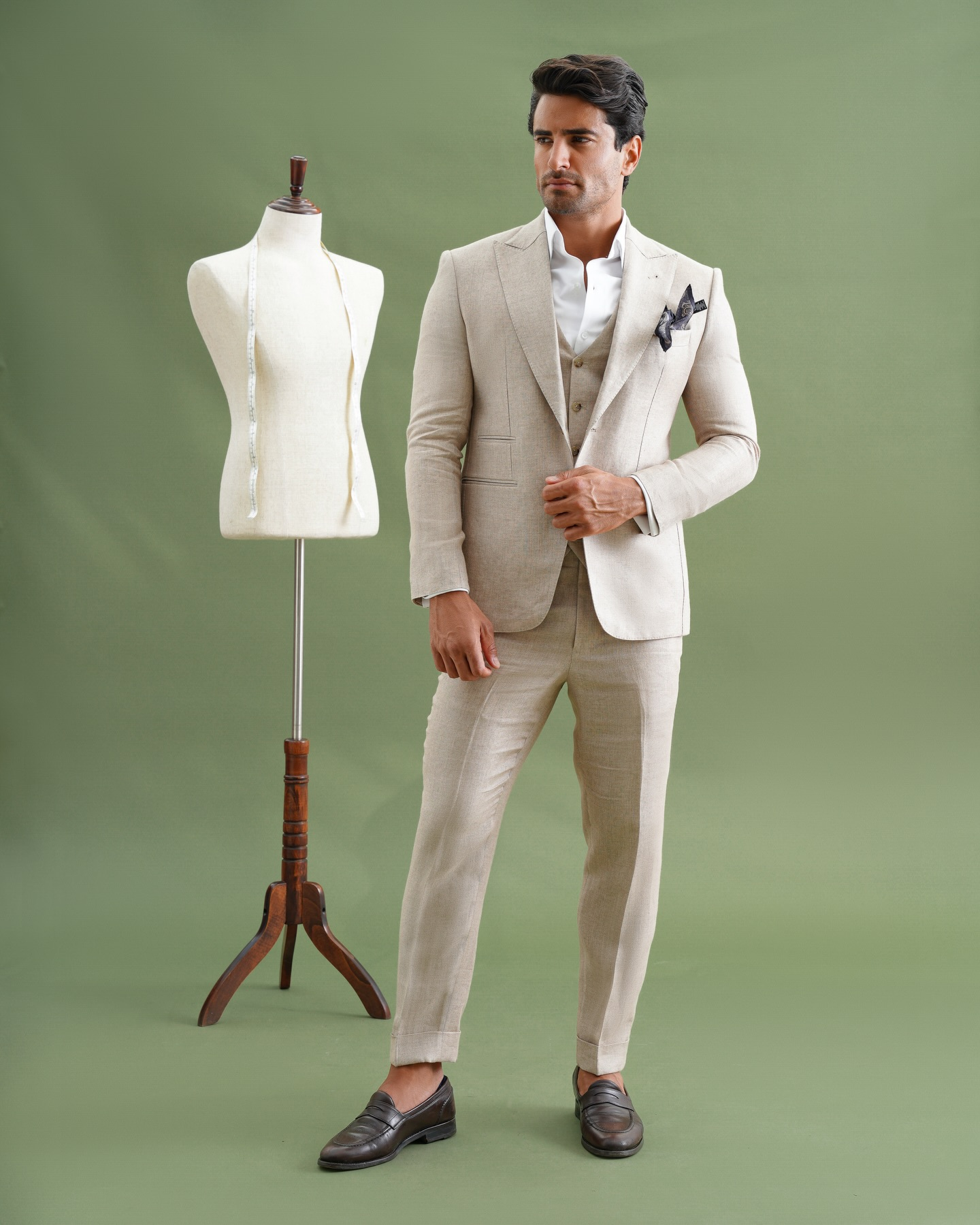 wedding suits for groom Dubai