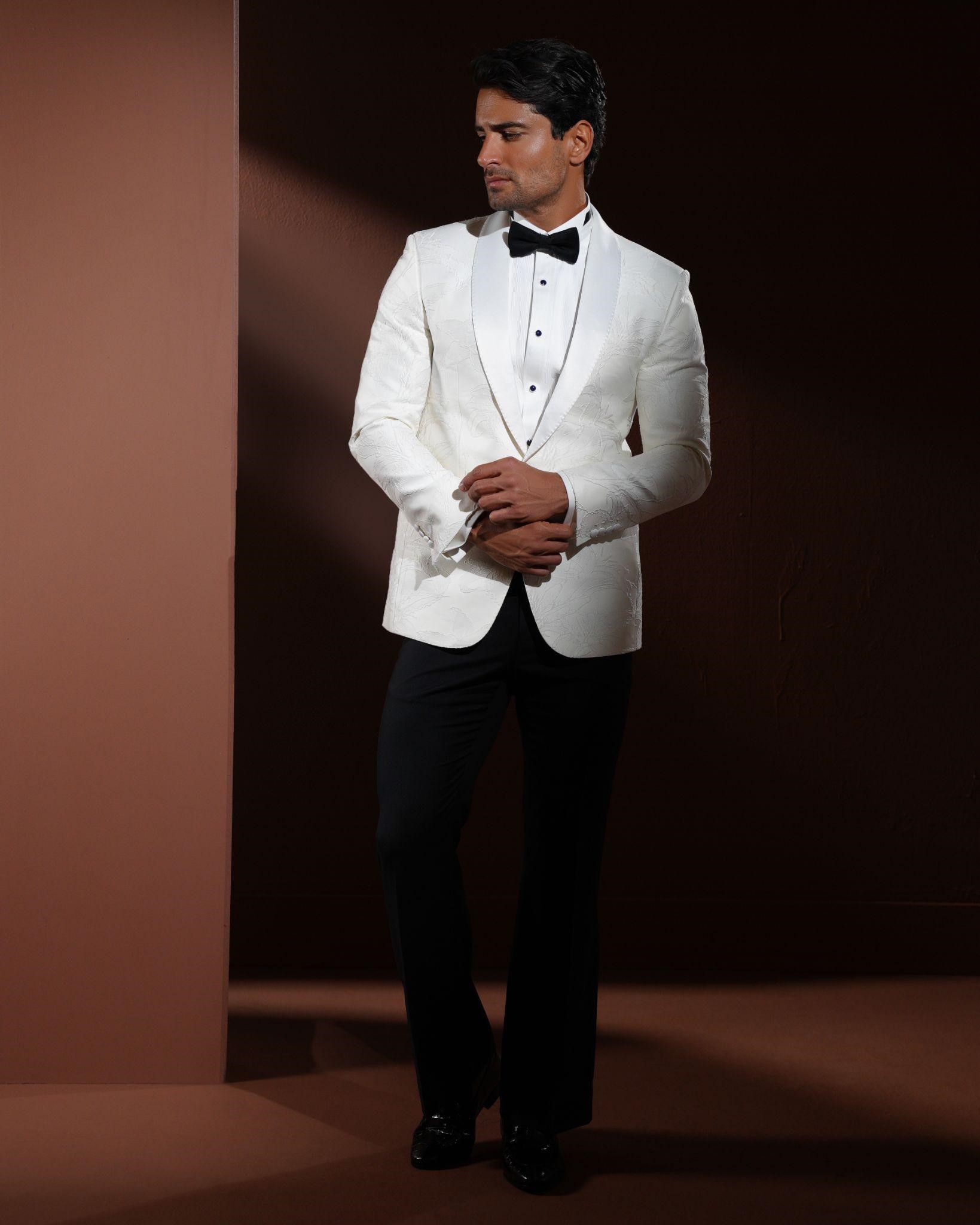 wedding suits for groom Dubai